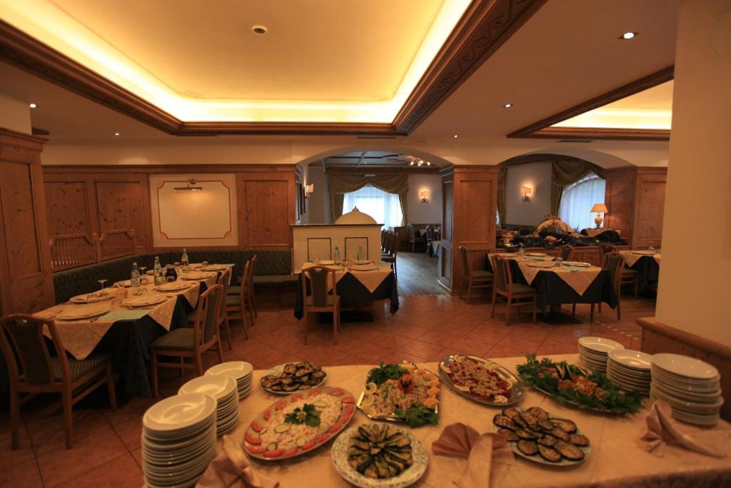 Hotel Fanes Suite&Spa Moena Exterior foto